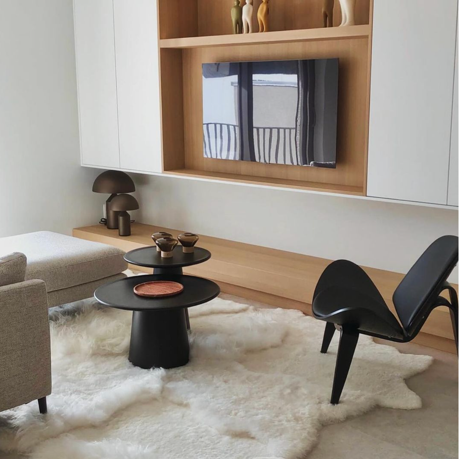 Monroe Life Knokke - schapenvachten, schapentapijten, patchwork schapenvellen op maat - Zustermerk van Oscar Candles door Marc Lendfers