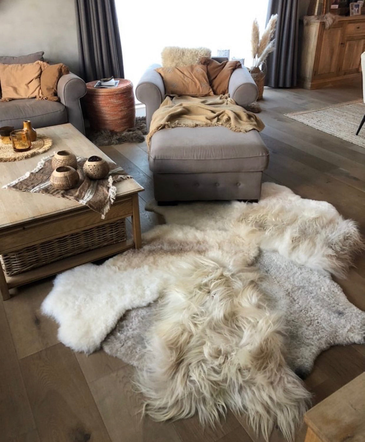 Schapenvachten: Duurzaamheid, Historisch Gebruik en Modern Interieurontwerp